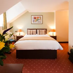 ellington-lodge-at-the-concorde.tophotelsbath.com/